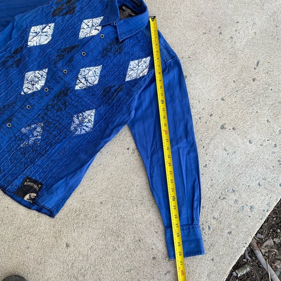 Y2k/Grunge Graphic Button Up - Picture 7 of 7